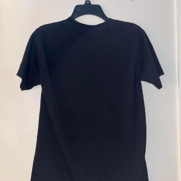 “Friends” Graphic Tee, Adult Small - Picture 5 of 5